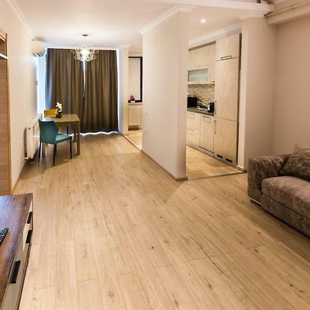 Rose Luxury Apartment Mamaia Esterno foto