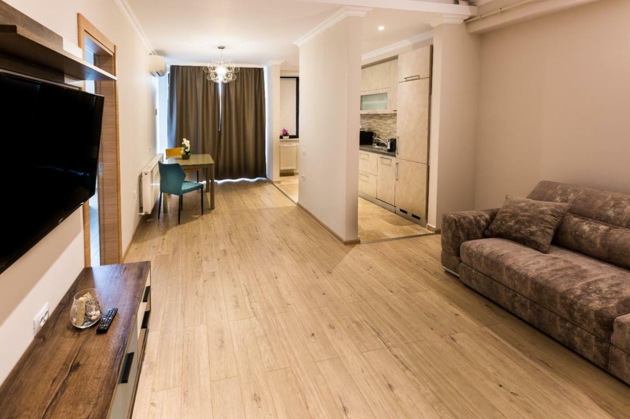 Rose Luxury Apartment Mamaia Esterno foto