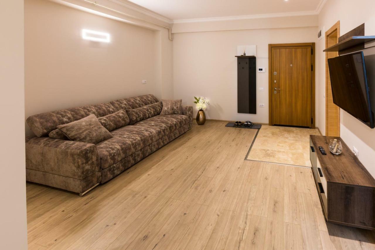 Rose Luxury Apartment Mamaia Esterno foto