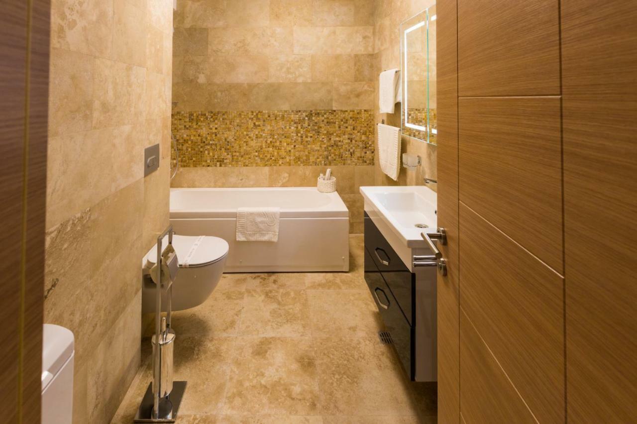 Rose Luxury Apartment Mamaia Esterno foto